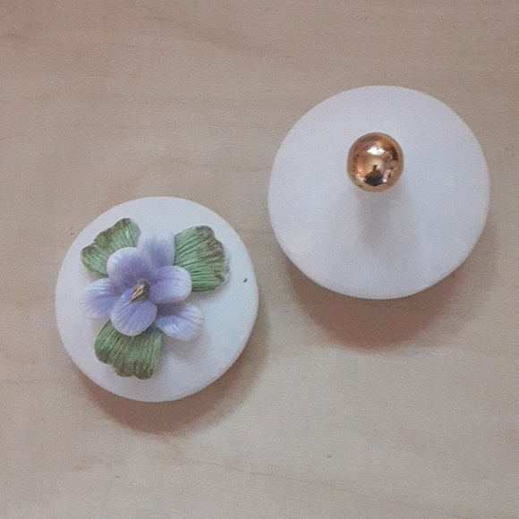 Tea pot ,Creamer & covered sugar bowl set - Picture 13 of 16